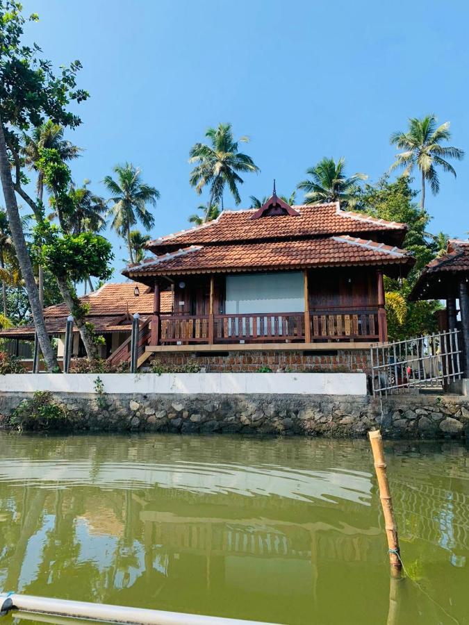 Cherai Lake Resort Cseráj-part Kültér fotó